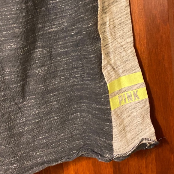 PINK VICTORIA SECRET TANK TOP - Picture 5 of 6